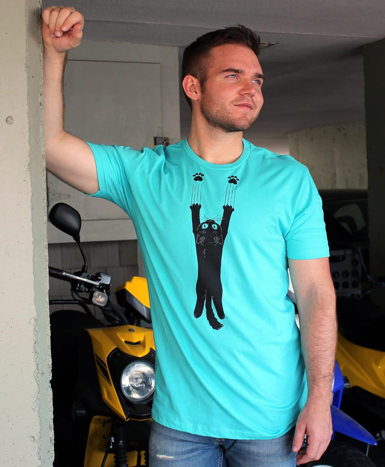Funny Cat T-Shirt for Men & Women, Perfect Cat Dad Mom Shirt