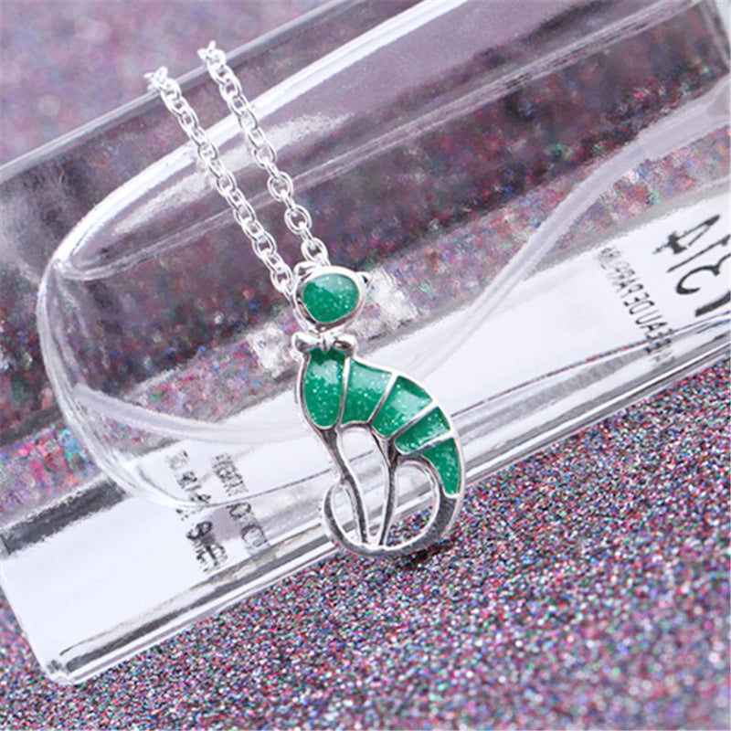 Epoxy Cat Necklace Pendant Fashion Jewelry