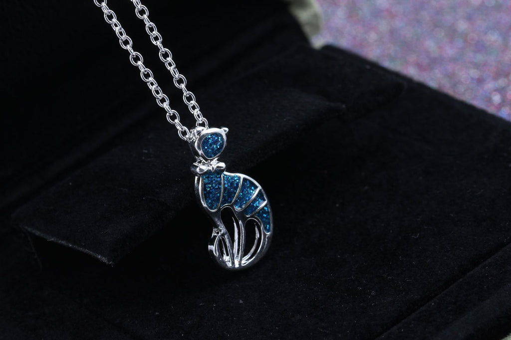 Epoxy Cat Necklace Pendant Fashion Jewelry